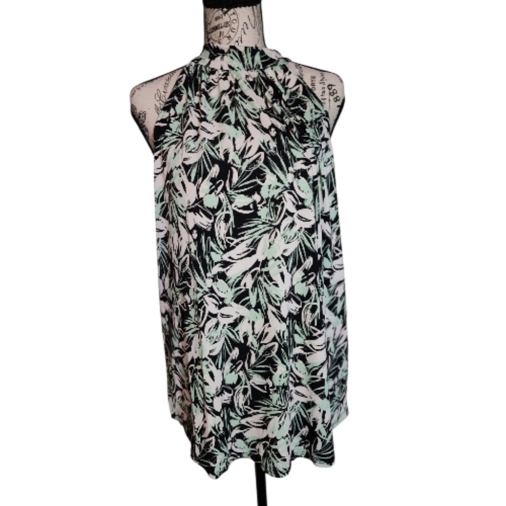 NWOT Kaileigh Tropical Palm Print Halter Top, Large